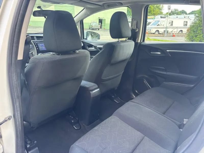 Used 2015 Honda Fit EX image 20