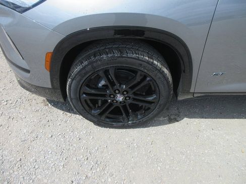 New 2026 Buick Enclave Sport Touring image 12