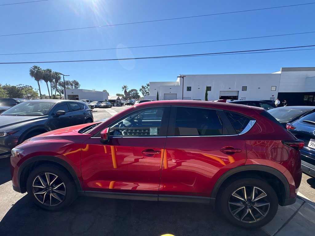 Used 2018 MAZDA CX-5 Touring w/ Preferred Equipment Package FWD image 8