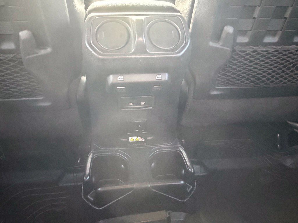 Used 2021 Jeep Gladiator Rubicon w/ Safety Group AWD/4WD image 44