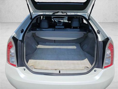 Used 2014 Toyota Prius Four FWD image 7