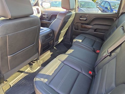 Used 2017 GMC Sierra 1500 Denali w/ Denali Ultimate Package image 19