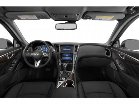Used 2018 INFINITI Q50 Luxe w/ Essential Package (3.0T Luxe) image 11