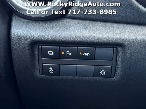 Used 2025 Nissan Versa S FWD image 23