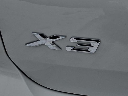 Used 2024 BMW X3 xDrive30i w/ Premium Package w/ZPA image 27