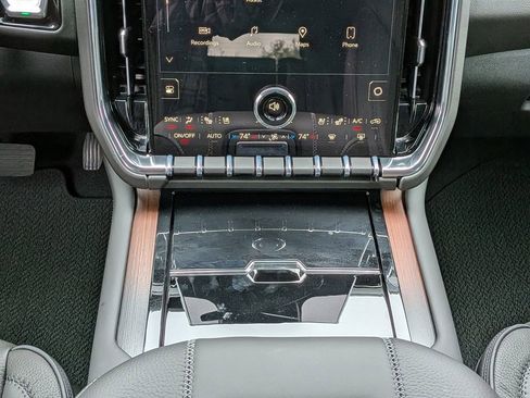 New 2026 GMC Yukon XL Denali RWD image 20
