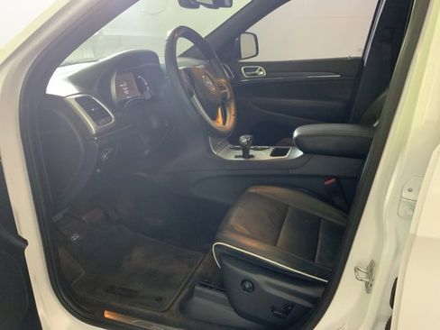 Used 2015 Jeep Grand Cherokee Overland image 14