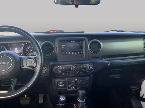 Used 2019 Jeep Wrangler Unlimited Sport S AWD/4WD image 7
