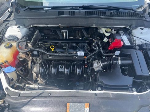 Used 2013 Ford Fusion SE FWD image 8