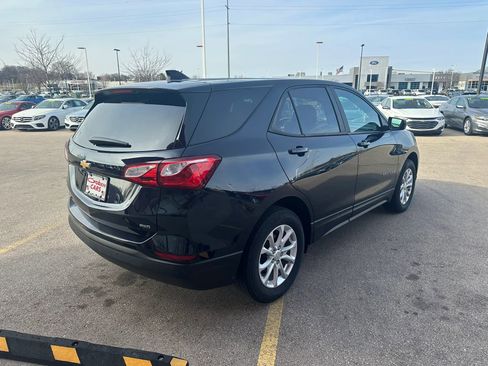 Used 2021 Chevrolet Equinox LS image 5