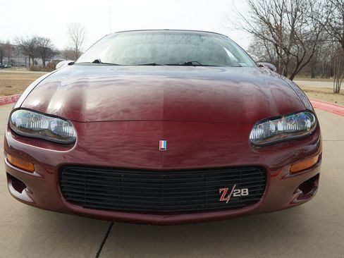 Used 2000 Chevrolet Camaro Z28 w/ Preferred Equipment Group 2 image 24