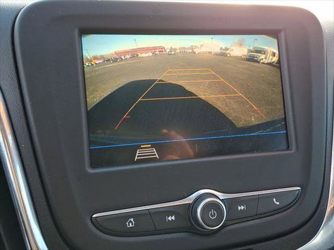 Used 2021 Chevrolet Equinox LT AWD/4WD image 15