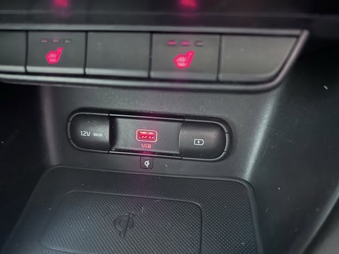 Used 2021 Kia Sportage S w/ S AWD Premium Package image 46
