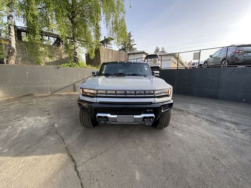 Used 2025 GMC Hummer EV 3X AWD/4WD image 9