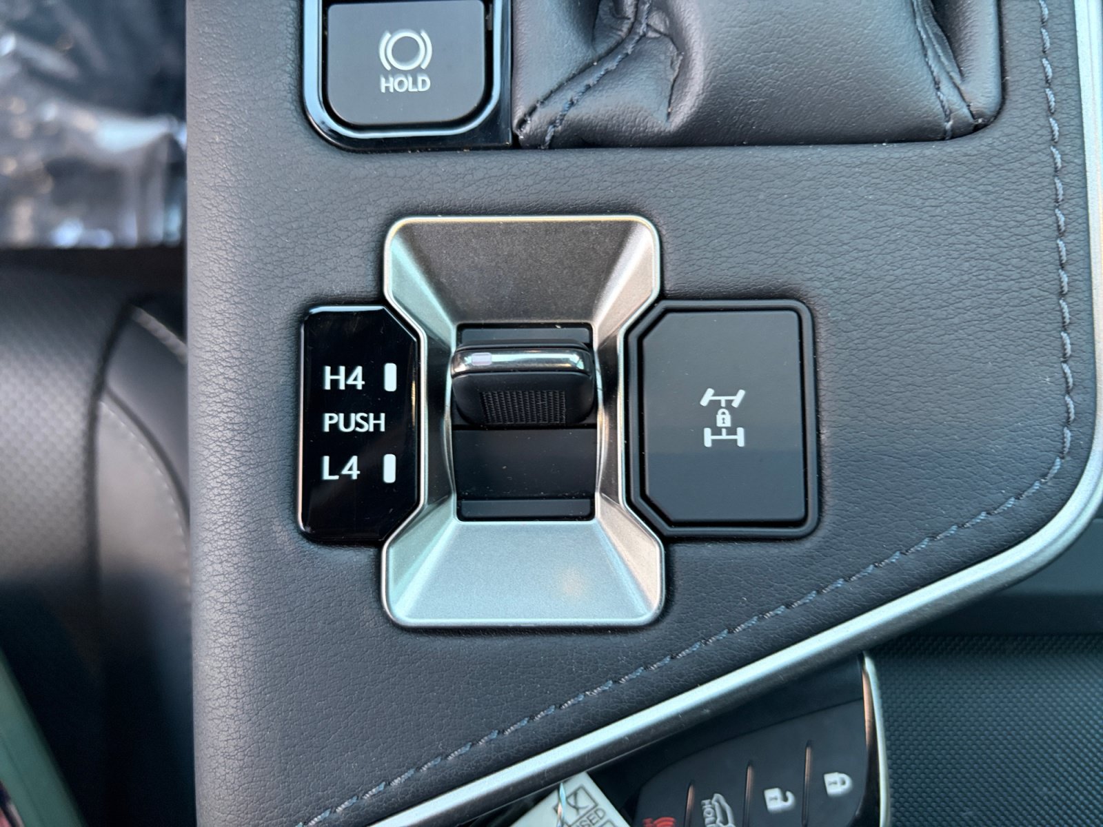Used 2024 Lexus GX 550 w/ Cold Area Package AWD/4WD image 11