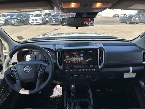 New 2026 Nissan Frontier SV w/ SV Convenience Package image 16