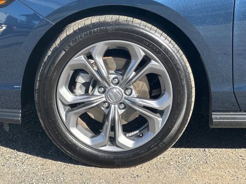 Certified 2024 Honda Accord EX image 27