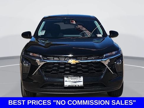 New 2026 Chevrolet Trax LS w/ LS Convenience Package FWD image 8