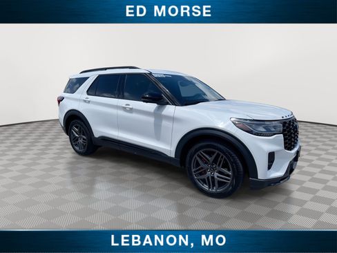 Certified 2025 Ford Explorer ST AWD/4WD image 2