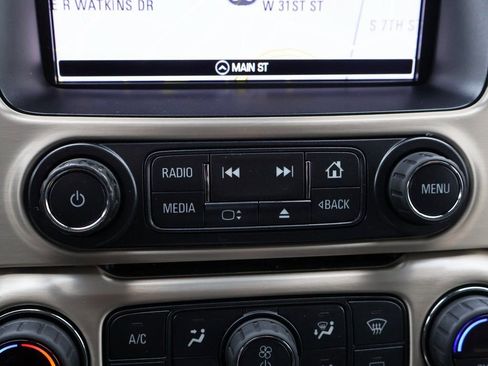 Certified 2020 GMC Yukon Denali w/ Denali Ultimate Package image 32