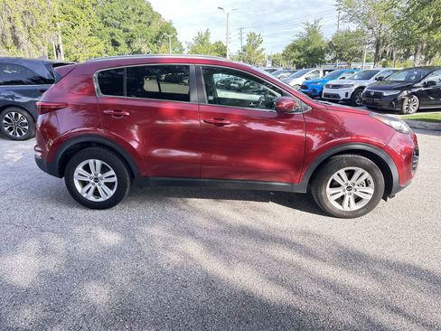 Used 2017 Kia Sportage LX w/ LX Popular Package AWD/4WD image 7