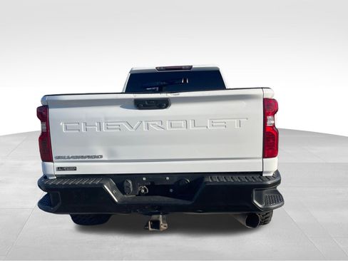 Used 2020 Chevrolet Silverado 2500 W/T w/ WT Convenience Package image 9