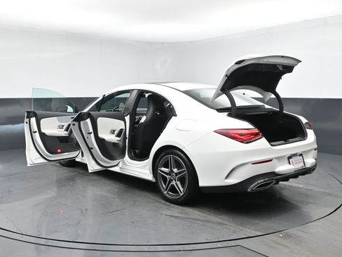 Used 2022 Mercedes-Benz CLA 250 4MATIC w/ AMG Line image 29