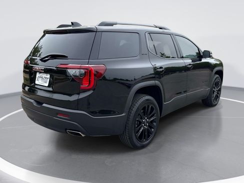 Used 2023 GMC Acadia SLE w/ Driver Convenience Package FWD image 9