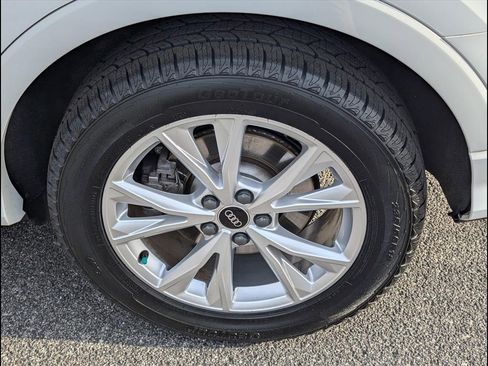 Certified 2023 Audi Q3 2.0T Premium Plus w/ Premium Plus Package image 21