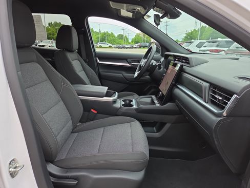 Used 2026 GMC Terrain Elevation FWD image 15