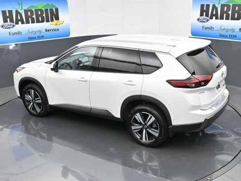 Used 2024 Nissan Rogue SL image 27