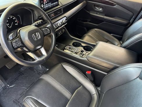 Certified 2024 Honda Pilot EX-L image 3