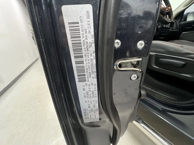 Used 2017 RAM 1500 Express AWD/4WD image 31