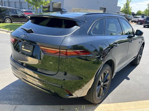 Certified 2026 Jaguar F-PACE R-Dynamic S AWD/4WD image 7