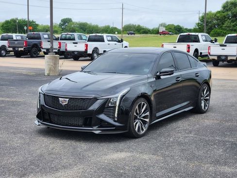 Used 2025 Cadillac CT5 V Blackwing w/ Carbon Fiber 2 Package image 3