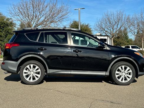 Used 2014 Toyota RAV4 Limited w/ Technology Package image 3