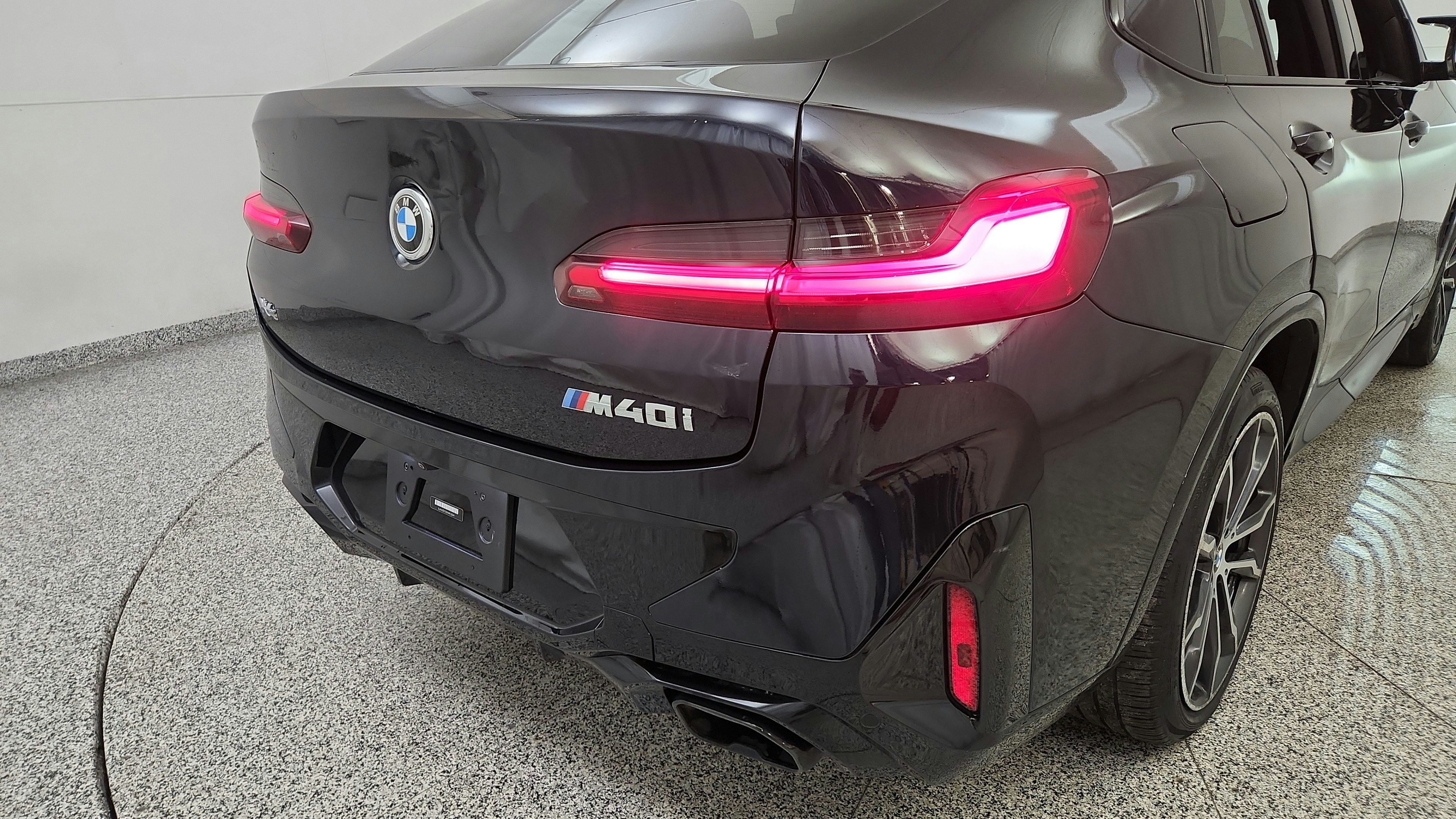 Used 2022 BMW X4 M40i AWD/4WD image 31