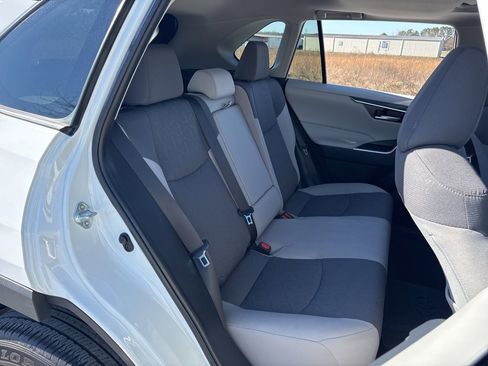 Used 2024 Toyota RAV4 XLE image 36