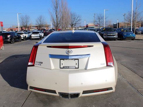 Used 2011 Cadillac CTS Premium image 8