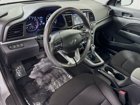 Used 2020 Hyundai Elantra Value Edition w/ Cargo Package (C1) FWD image 23
