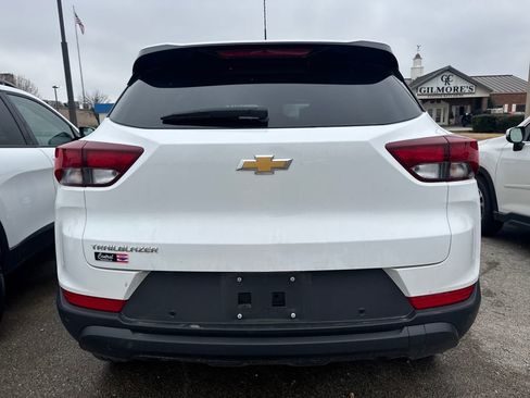 Used 2025 Chevrolet TrailBlazer LS w/ LS Convenience Package image 4