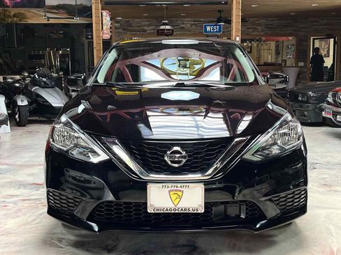 Used 2019 Nissan Sentra SV FWD image 3
