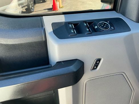 Used 2019 Ford F250 XL w/ Power Equipment Group image 16