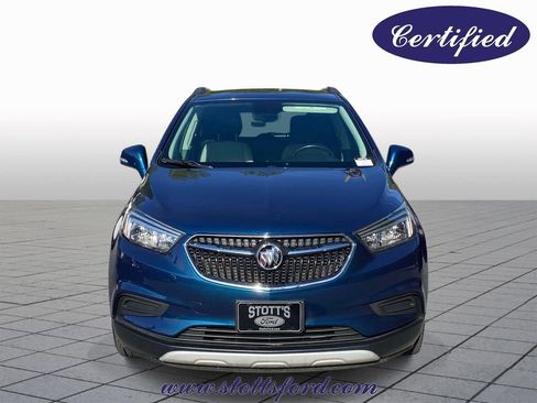 Used 2019 Buick Encore Preferred w/ Safety Package FWD image 2