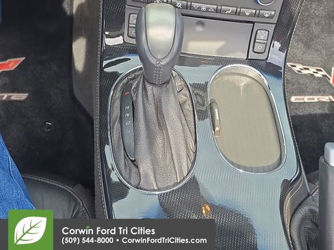 Used 2008 Chevrolet Corvette Convertible w/ Preferred Equipment Group RWD image 17