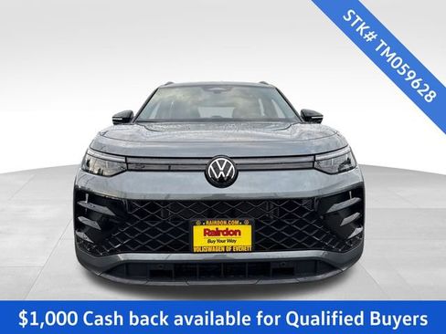 New 2026 Volkswagen Tiguan SE R-Line image 2