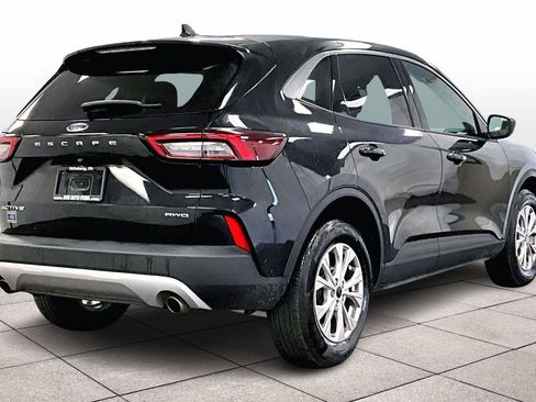 Used 2023 Ford Escape Active image 11