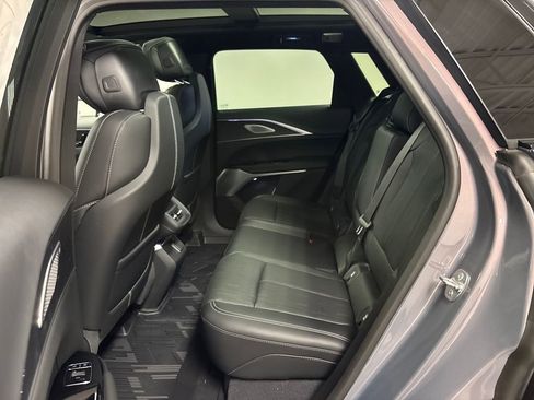 New 2026 Cadillac Lyriq Premium Luxury image 38