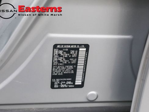 Used 2024 Nissan Armada SV image 43