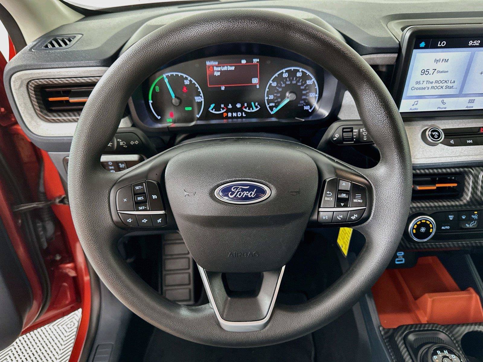 Used 2023 Ford Maverick XLT FWD image 17